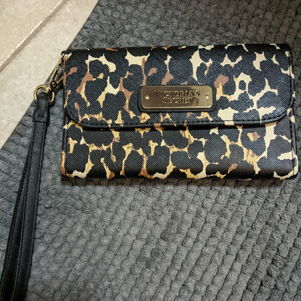 Victoria's Secret Cheetah Print Wristlet